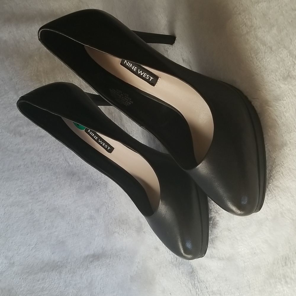 Nine West Leather heels